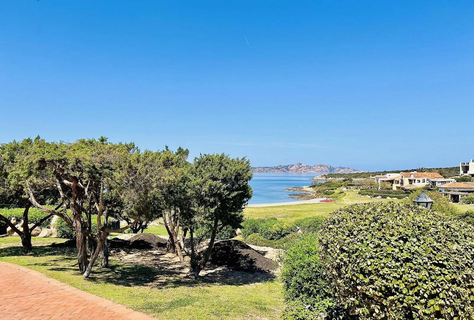 Residence Con Spiaggia Privata Lettini E Ombrelloni Gratuiti Porto Cervo Feriehus