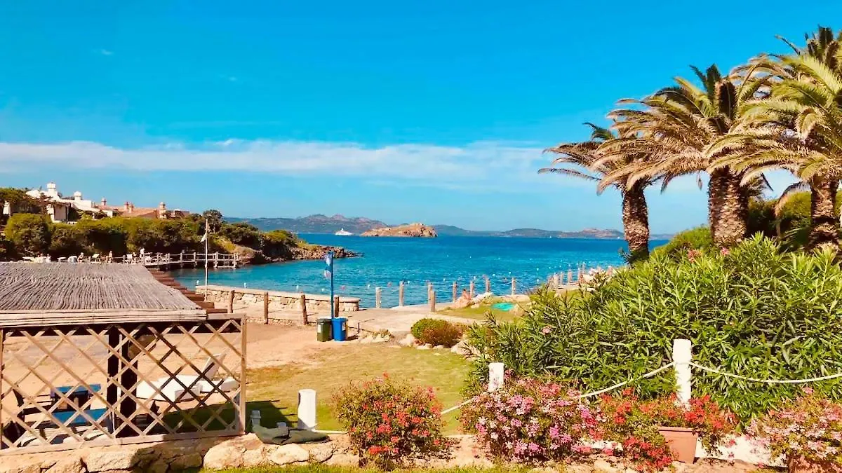 Residence Con Spiaggia Privata Lettini E Ombrelloni Gratuiti Porto Cervo