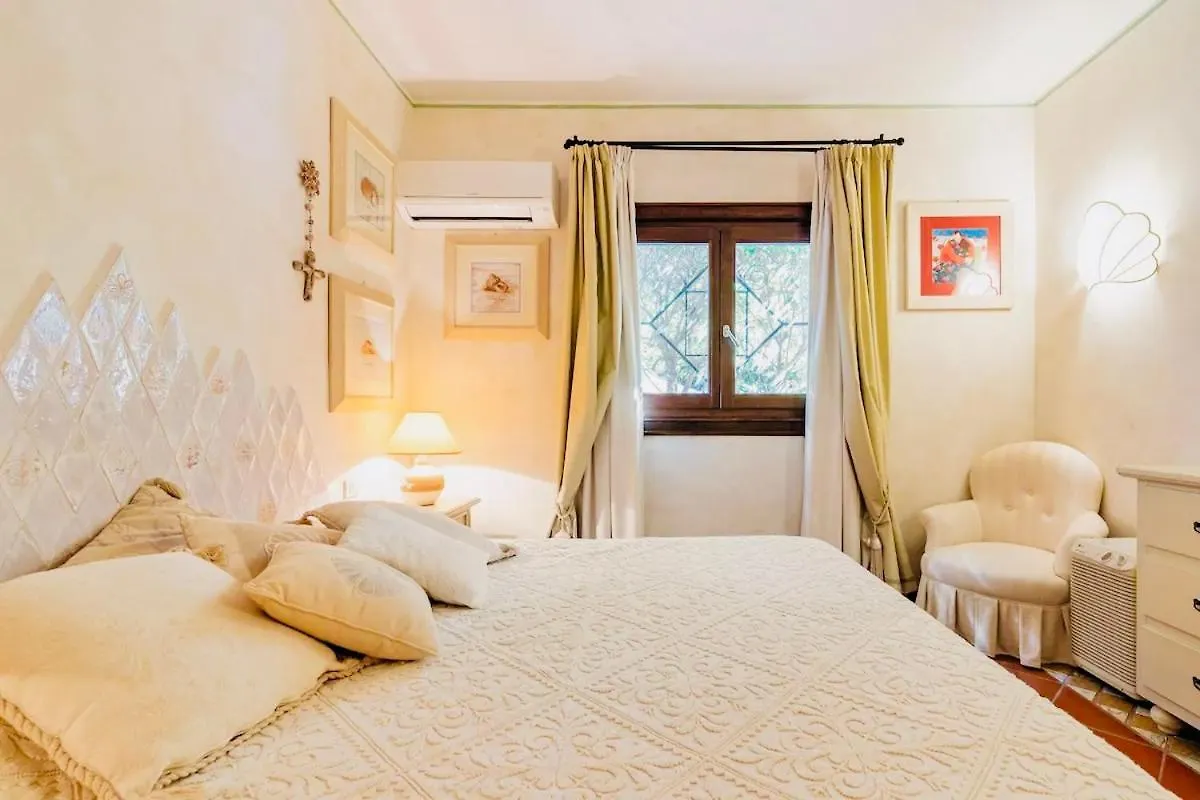 Feriehus Residence Con Spiaggia Privata Lettini E Ombrelloni Gratuiti Porto Cervo